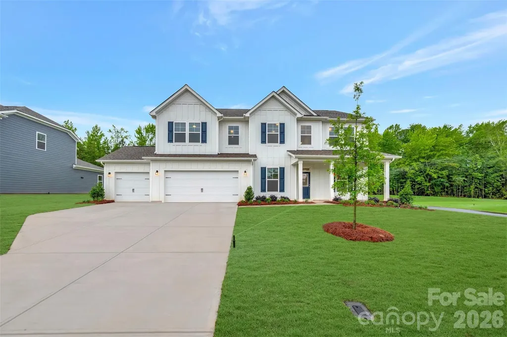 205 Amber Glen Drive Locust NC 28217