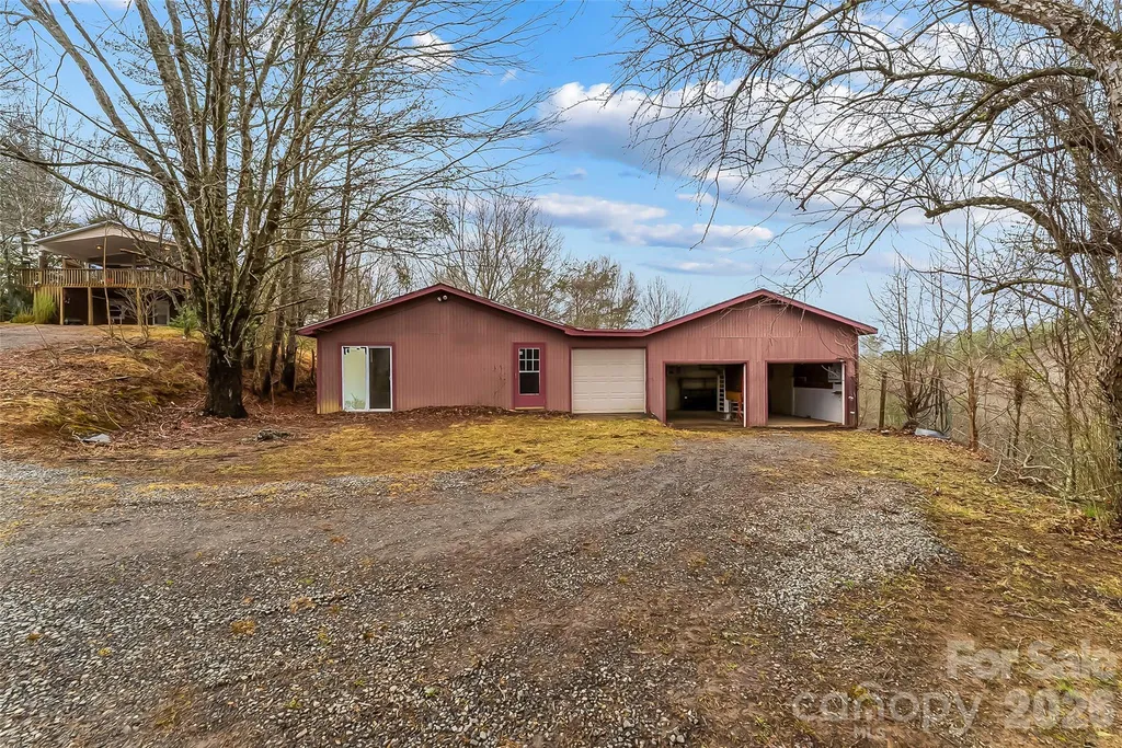 350 Sandy Bottom Road Marshall NC 28753