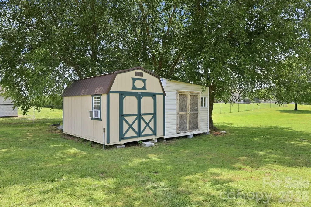 25472 Millingport Road Locust NC 28097