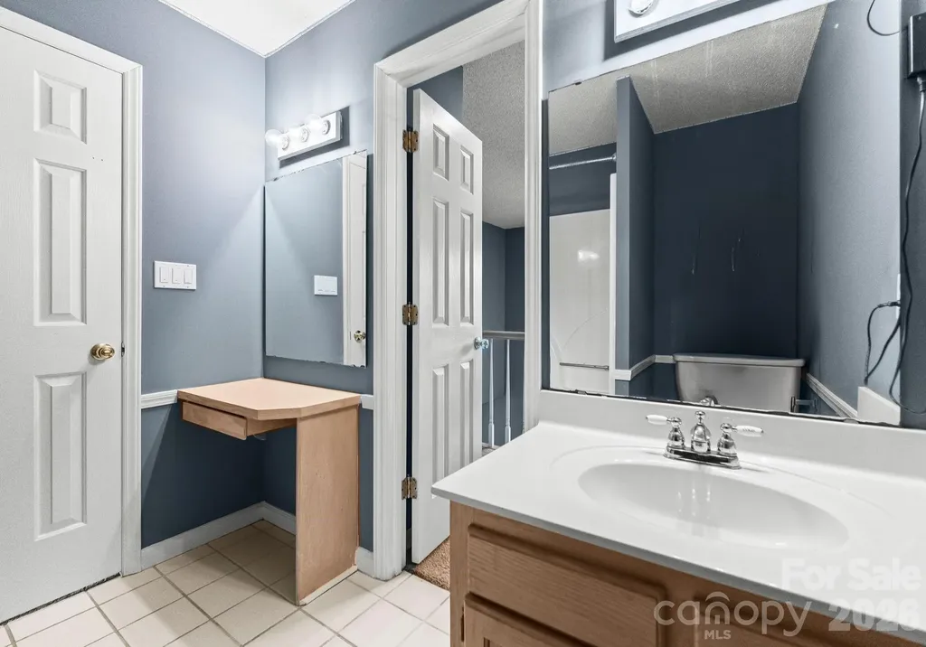 22 31st Avenue Court NE Hickory NC 28601
