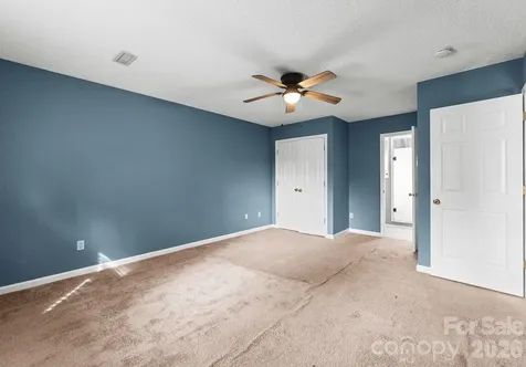 22 31st Avenue Court NE Hickory NC 28601