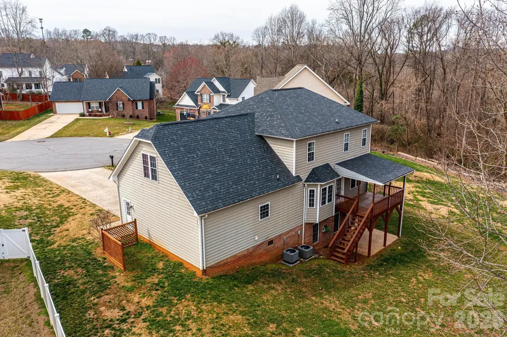 2640 Ironwood Drive Hickory NC 28602
