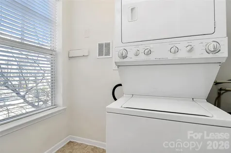1654 Walnut View Drive Charlotte NC 28208