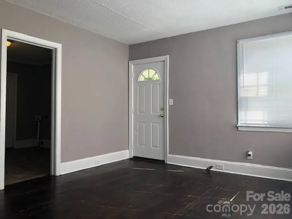 3133 Columbus Circle Charlotte NC 28208