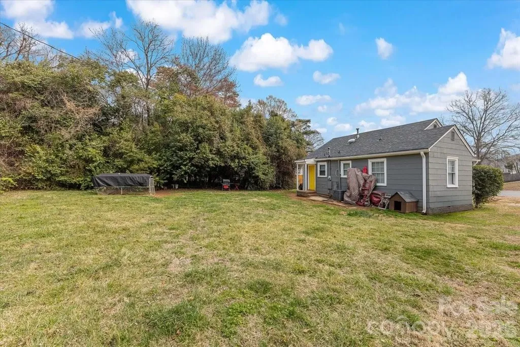 3133 Columbus Circle Charlotte NC 28208