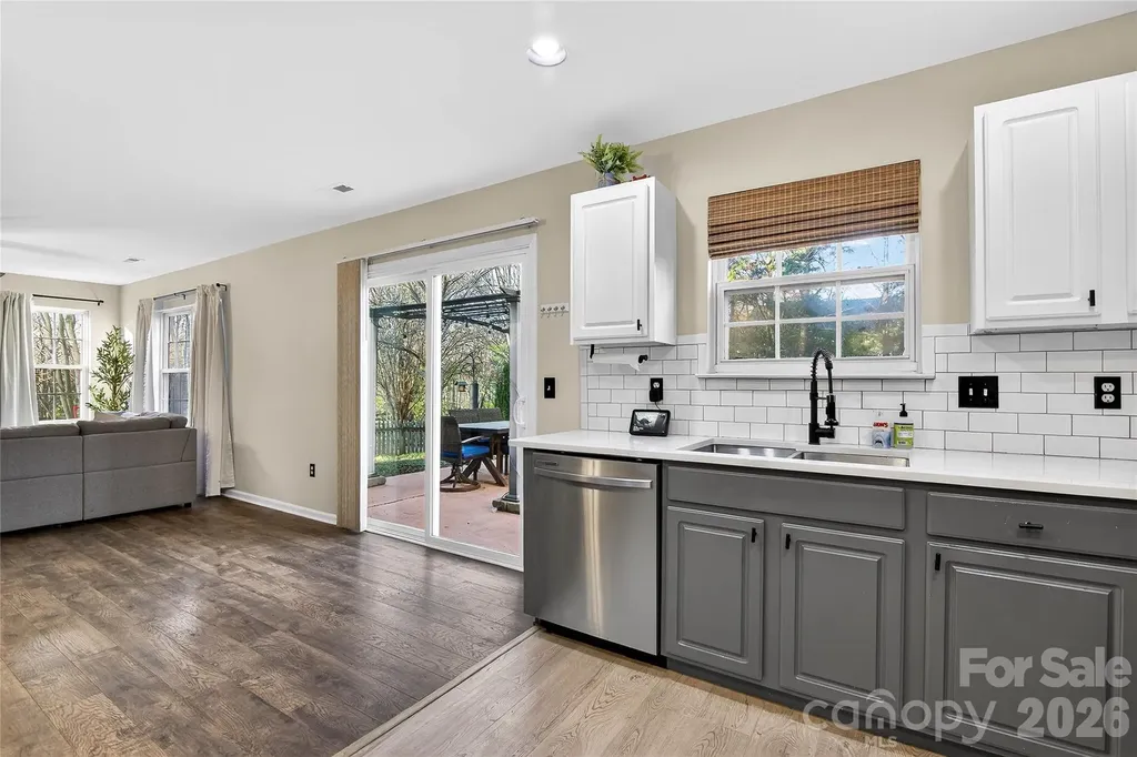 8704 Laurel Run Drive Charlotte NC 28269