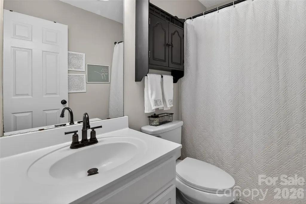 8704 Laurel Run Drive Charlotte NC 28269