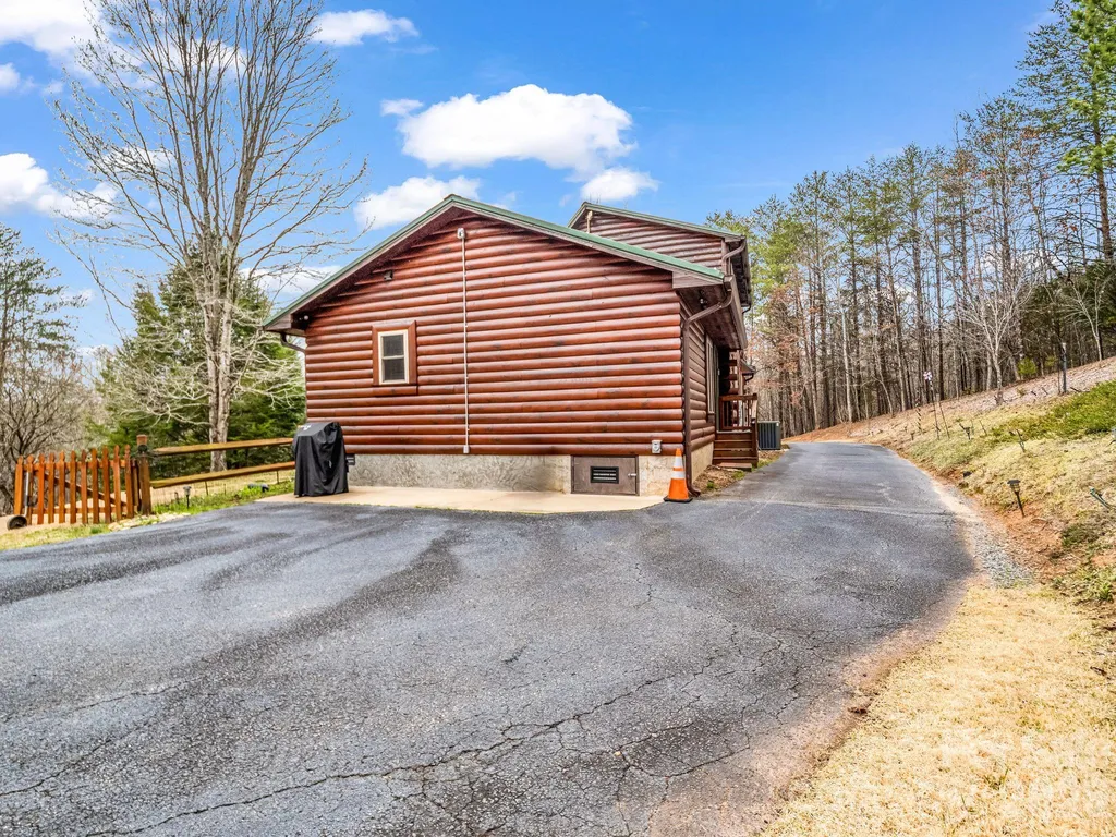 190 Observation Ridge Rutherfordton NC 28139