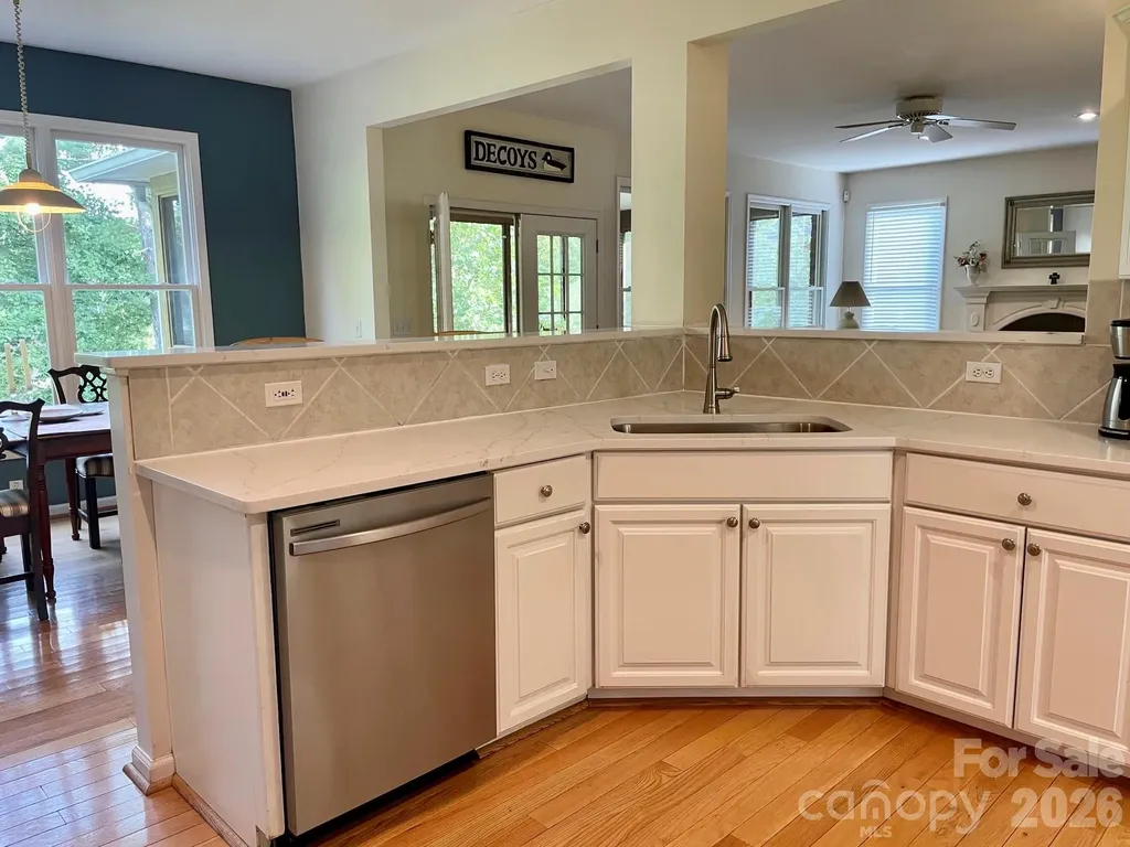 357 Lentz Landing Lane Nebo NC 28761