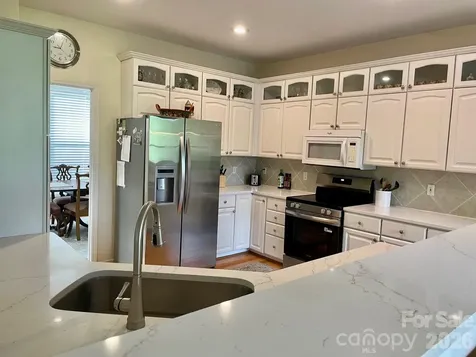 357 Lentz Landing Lane Nebo NC 28761