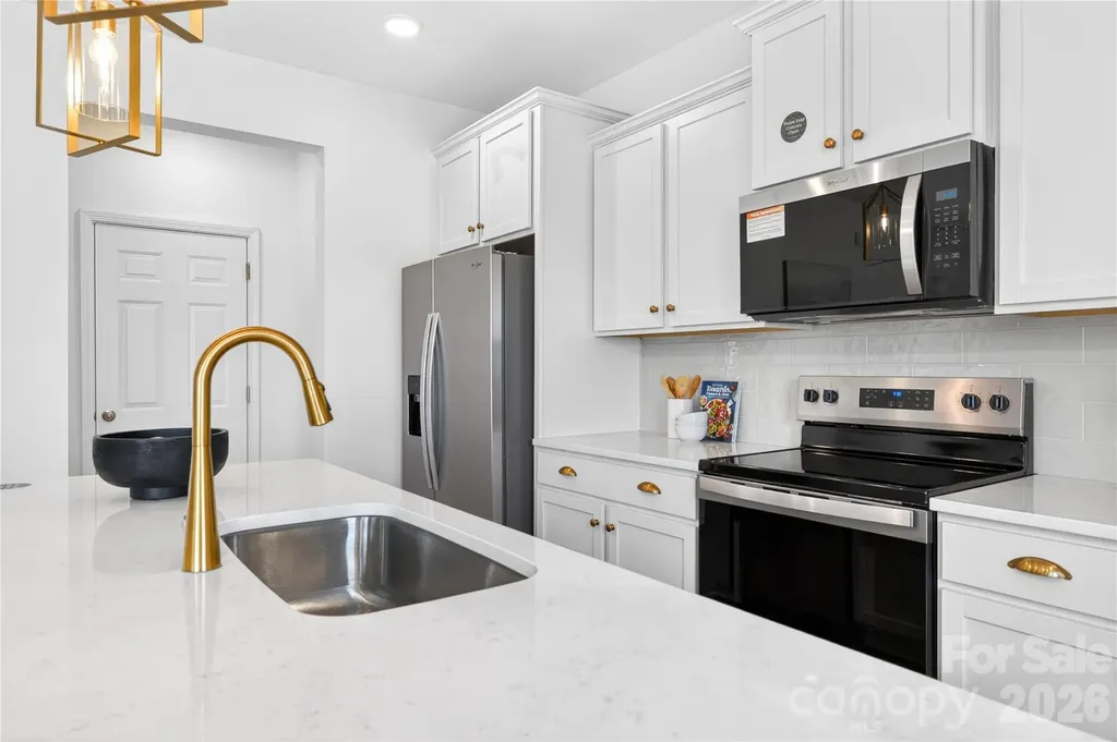2413 Morgan Hills Drive Albemarle NC 28001