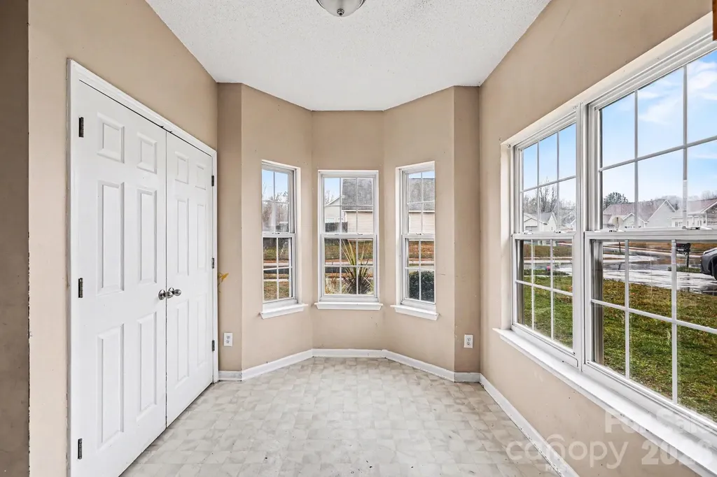 6648 Hampton Way Drive Charlotte NC 28213