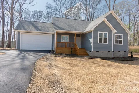 10303 Sycamore Road Norwood NC 28128