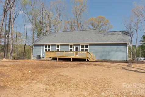 10303 Sycamore Road Norwood NC 28128