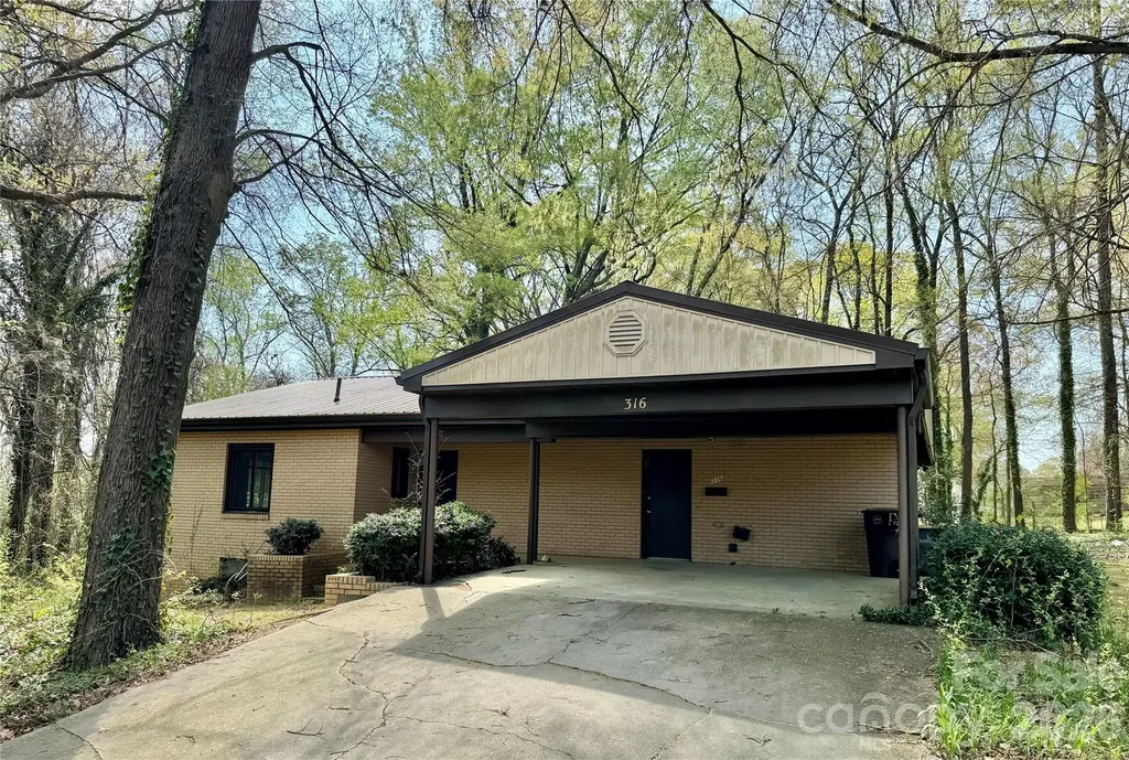 316 Prince Street Kannapolis NC 28083
