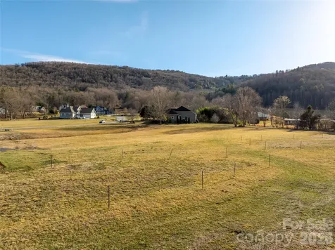 00 Saddle Club Lane Hendersonville NC 28739