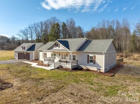 90 Saddle Club Lane Hendersonville NC 28739