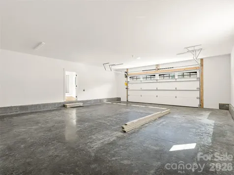 90 Saddle Club Lane Hendersonville NC 28739