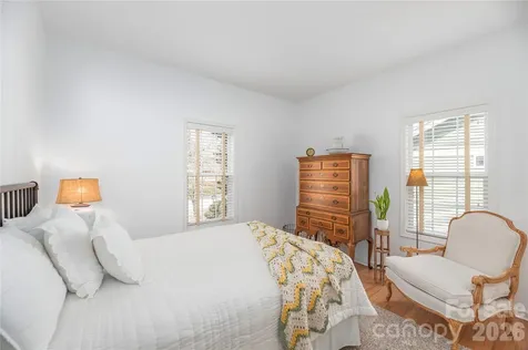 59 Old Pasture Way Hendersonville NC 28739