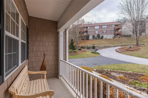 59 Old Pasture Way Hendersonville NC 28739