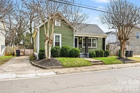 506 Campus Street Charlotte NC 28216