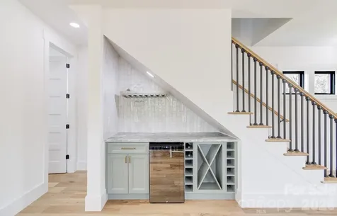 4 S Martha Kate Drive Hendersonville NC 28792