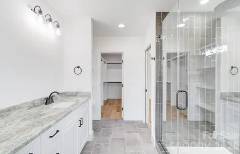 4 S Martha Kate Drive Hendersonville NC 28792