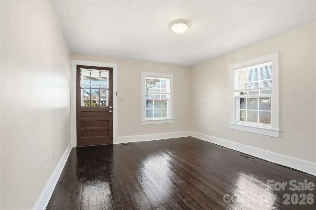 358 N Cleghorn Street Rutherfordton NC 28139
