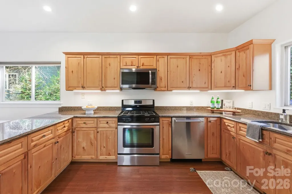 59 Morningside Drive Asheville NC 28806