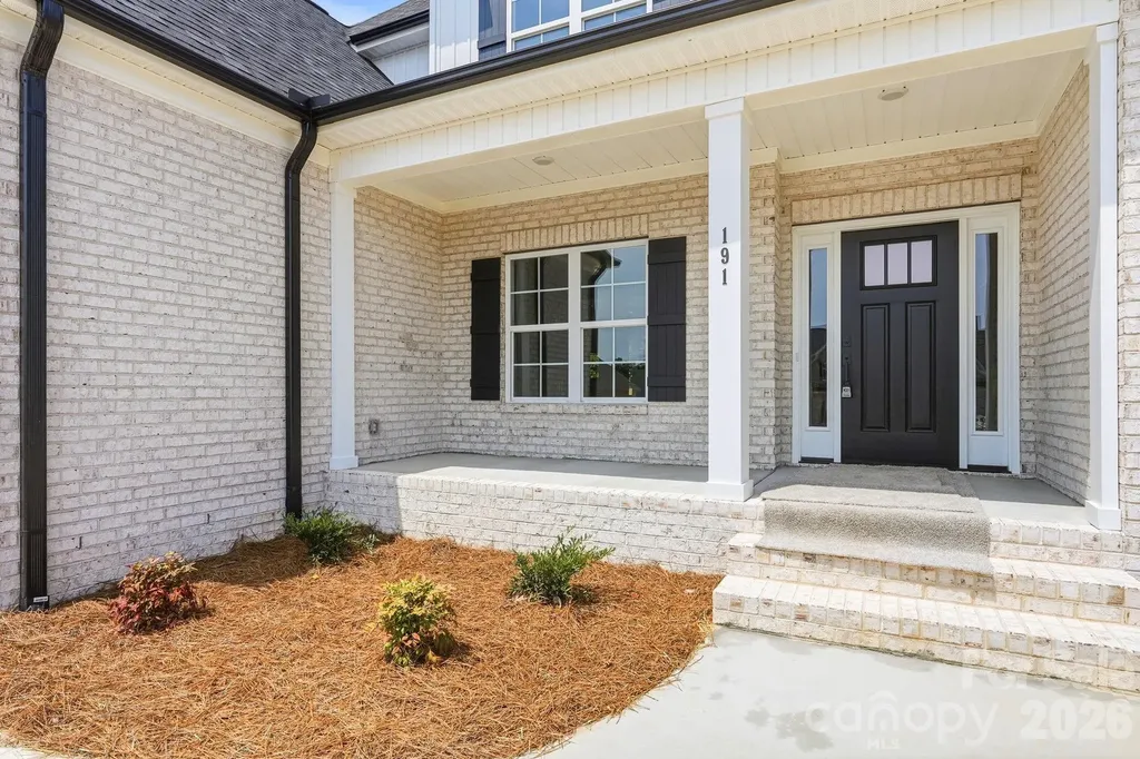 191 Cool Run Lexington NC 27295