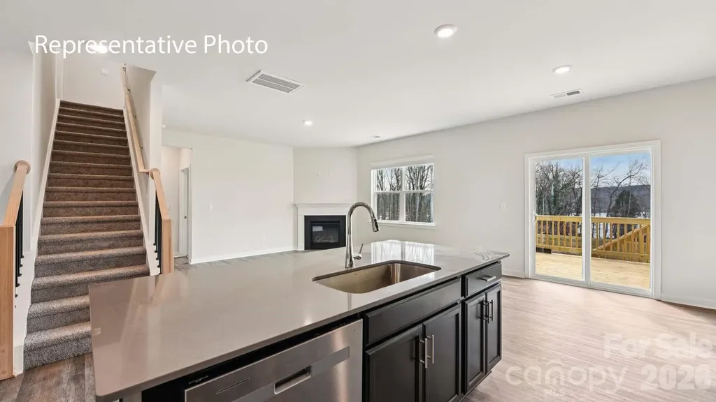 5616 Pamplona Way Charlotte NC 28214