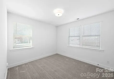 4043 Bass River Parkway Charlotte NC 28217