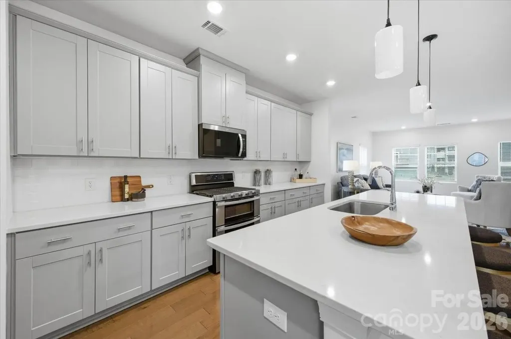 3004 Hovenweep Alley Charlotte NC 28217