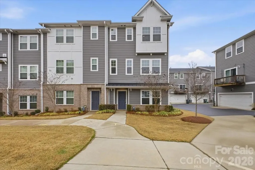 3004 Hovenweep Alley Charlotte NC 28217