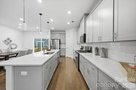3004 Hovenweep Alley Charlotte NC 28217