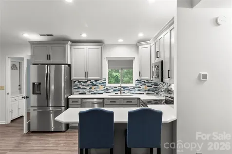 132 Lismark Drive Mooresville NC 28117