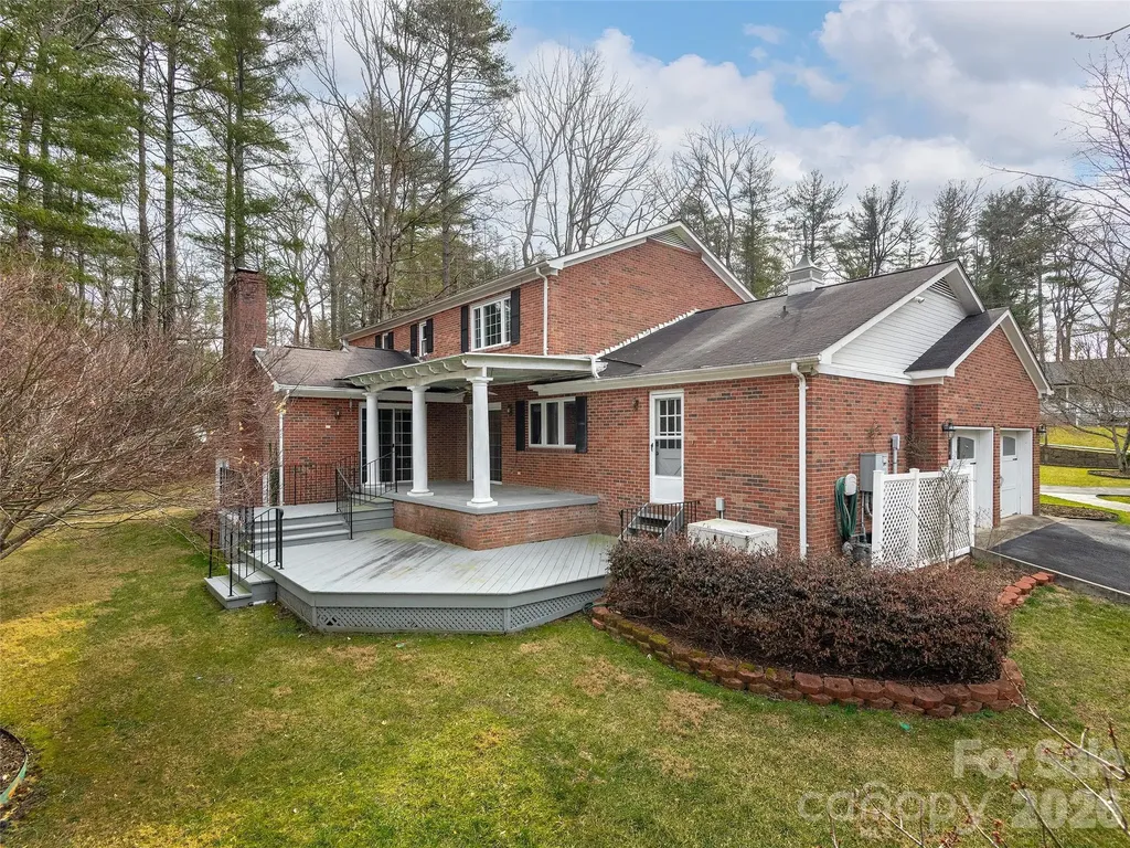 110 Glengary Drive Flat Rock NC 28731