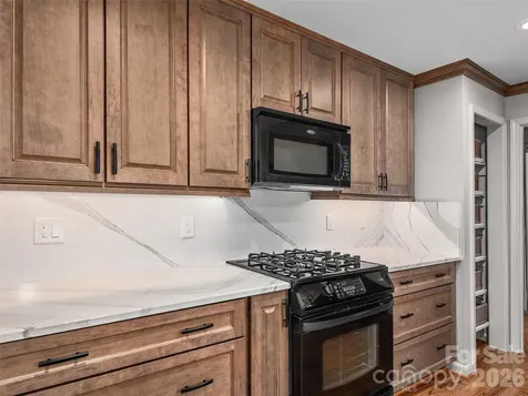 110 Glengary Drive Flat Rock NC 28731