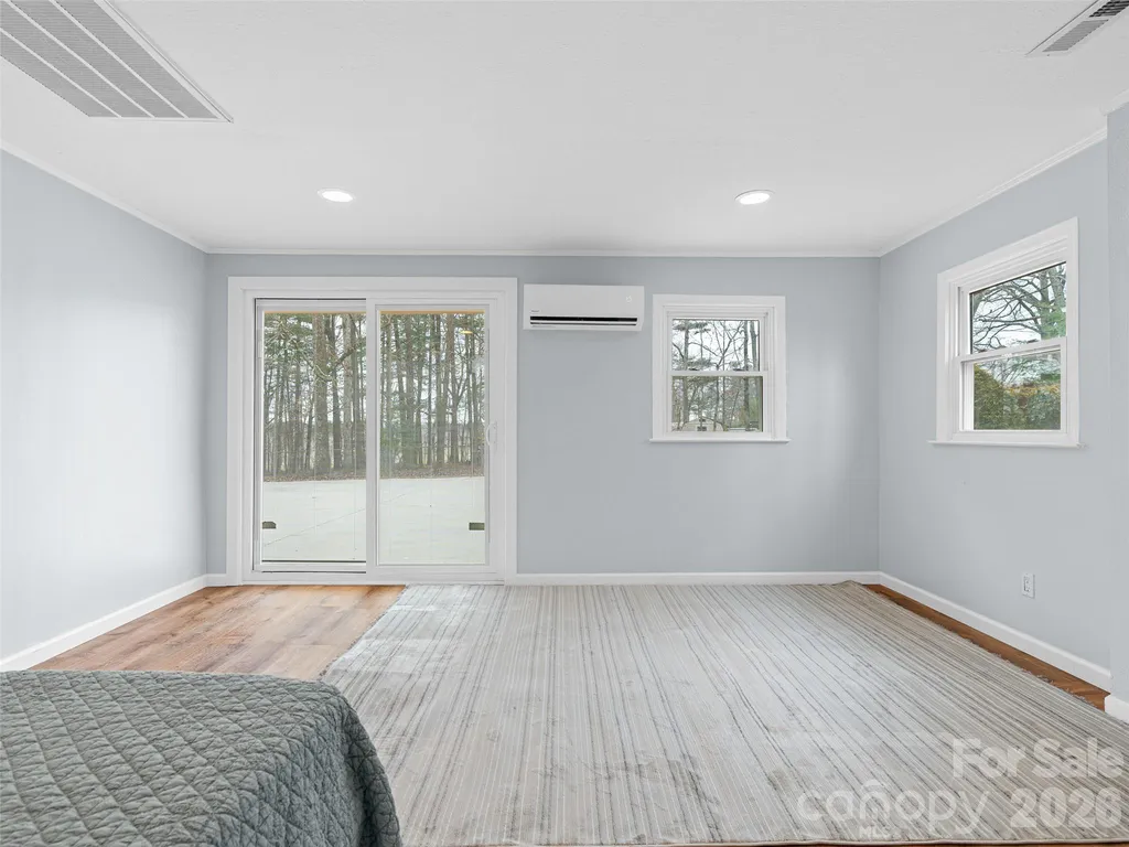 1034 S Orchard Road Flat Rock NC 28731