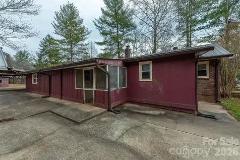 175 & 179 River Lane Canton NC 28716