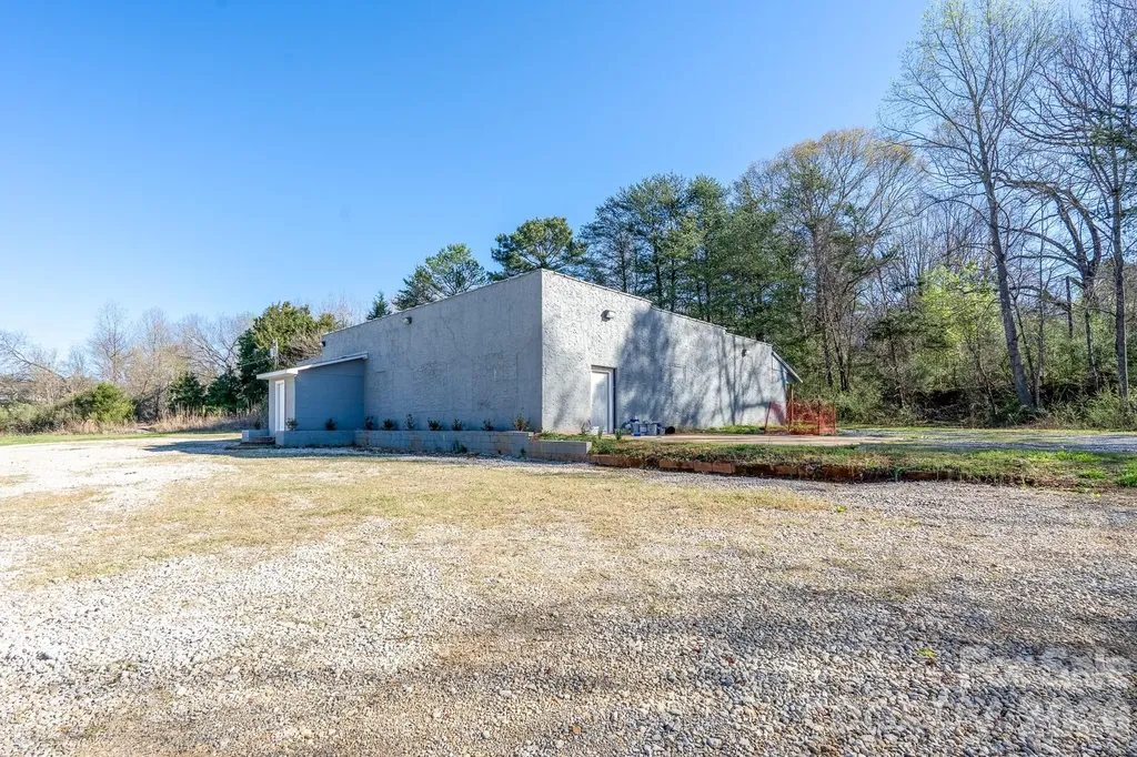 1501 Hwy 161 Highway Kings Mountain NC 28086