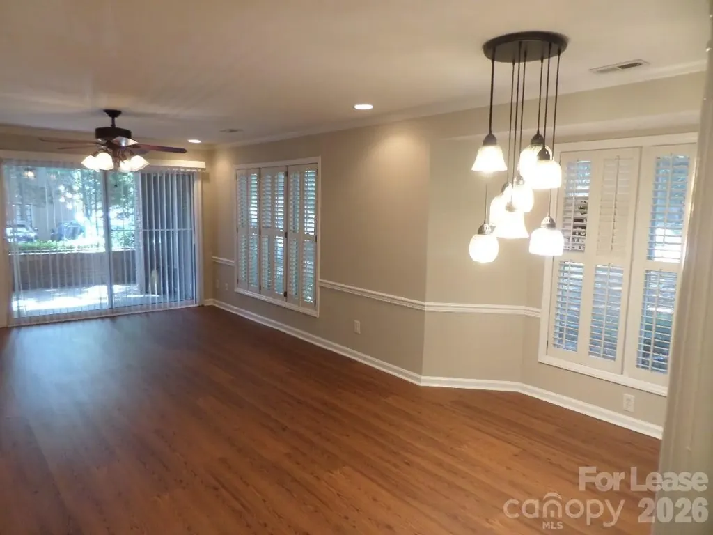 1109 E Morehead Street Charlotte NC 28204