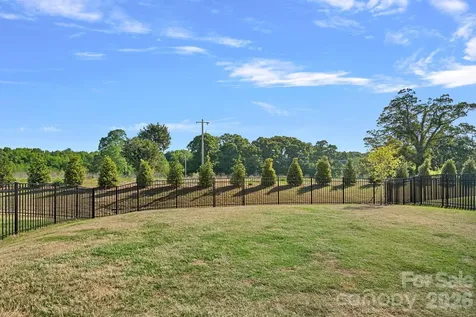 8604 Bridgegate Drive Huntersville NC 28078