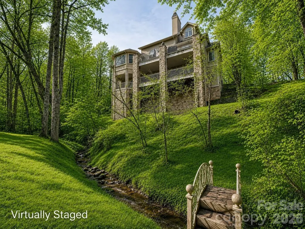 1779 8th Street Drive NW Hickory NC 28601