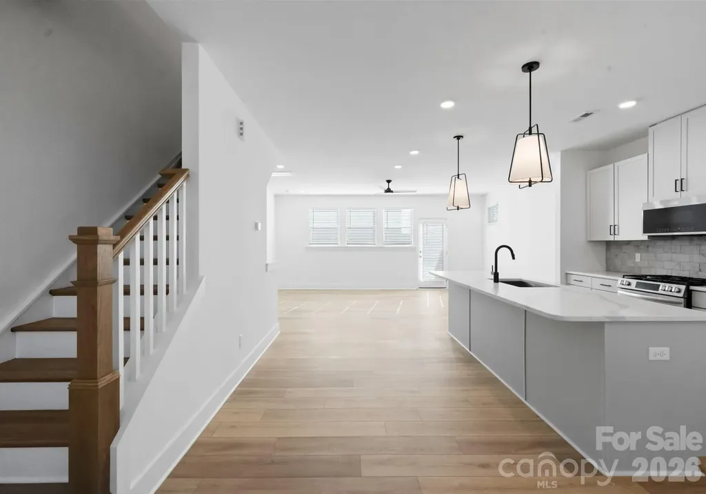4047 Bass River Parkway Charlotte NC 28217