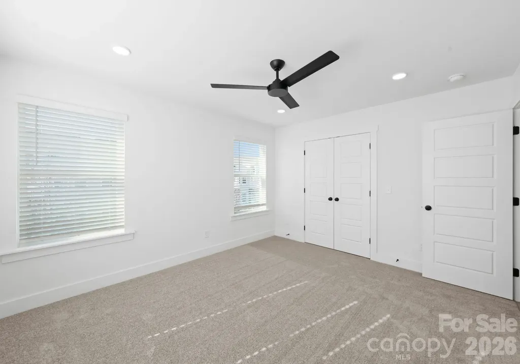 4047 Bass River Parkway Charlotte NC 28217
