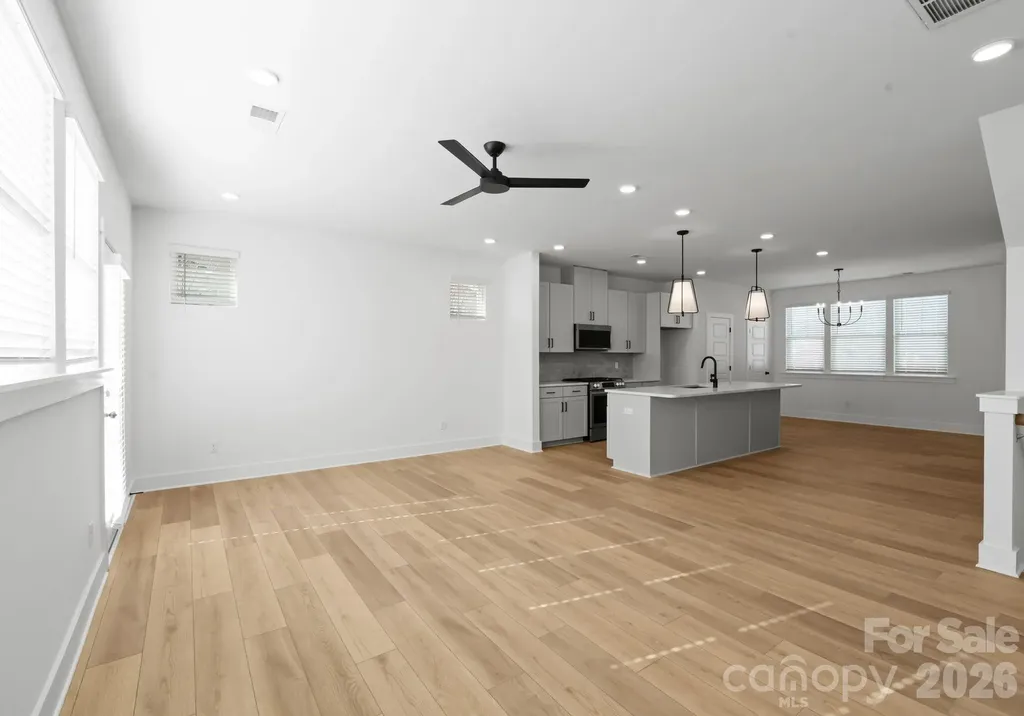 4051 Bass River Parkway Charlotte NC 28217