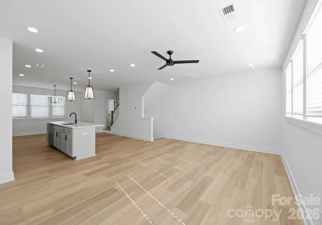 4051 Bass River Parkway Charlotte NC 28217