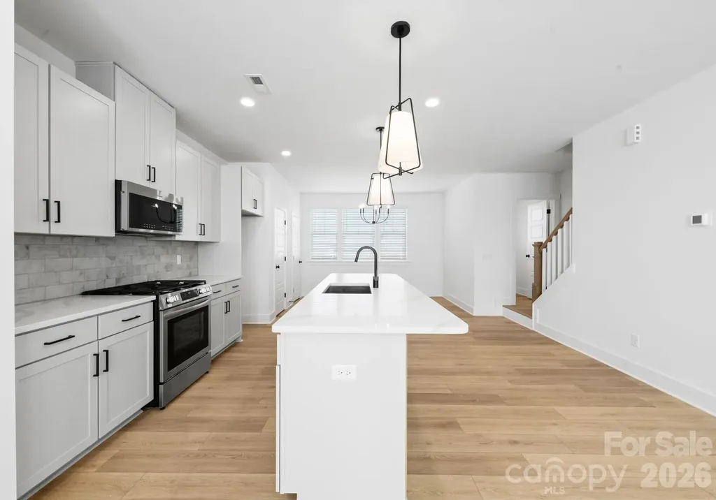 4051 Bass River Parkway Charlotte NC 28217
