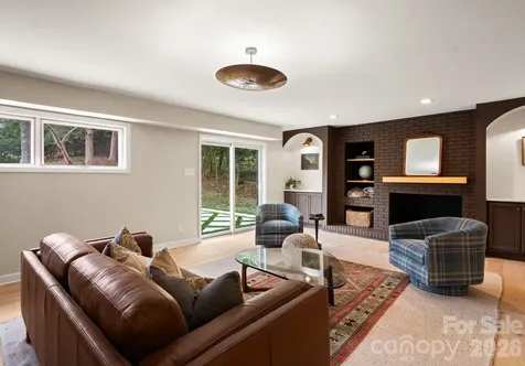823 Wingrave Drive Charlotte NC 28270